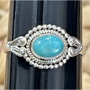 925 Turquoise Gemstone Sterling Silver Heart Detail Signed VG Ring Size 8